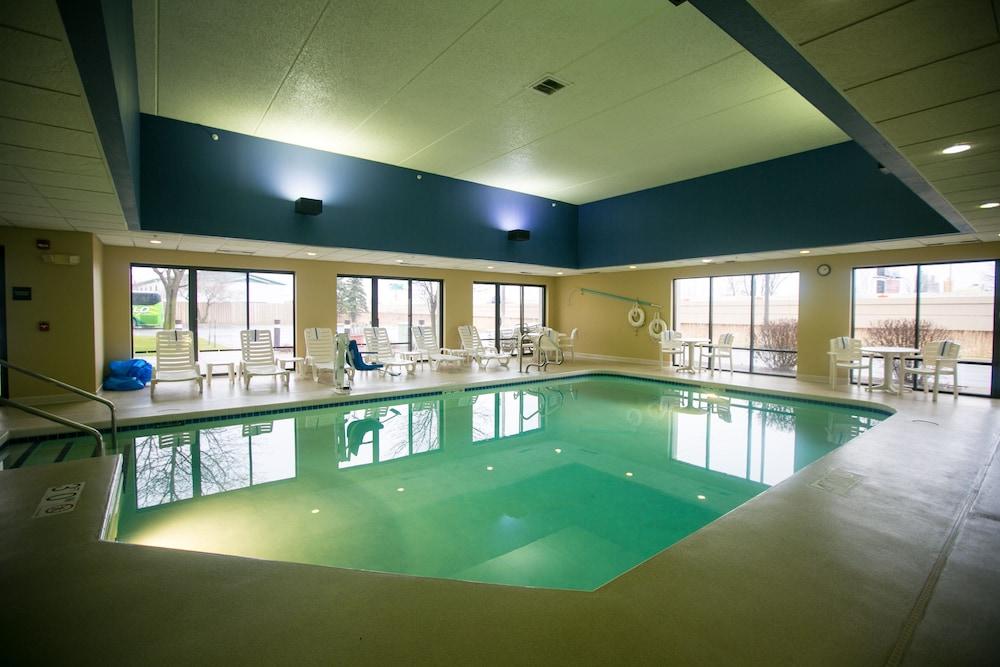 Spx Bay Hotel Green Bay