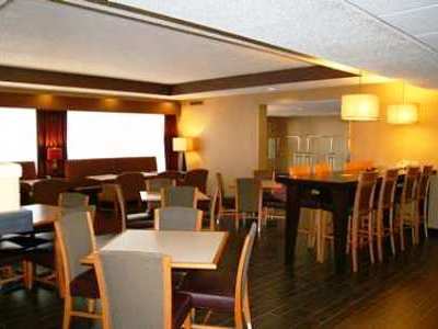 Spx Bay Hotel Green Bay