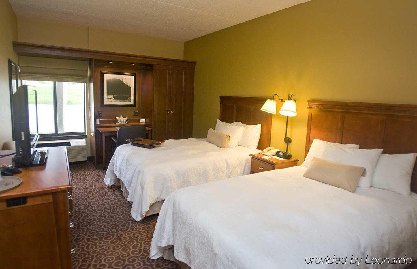 Hotel Spx Bay Green Bay